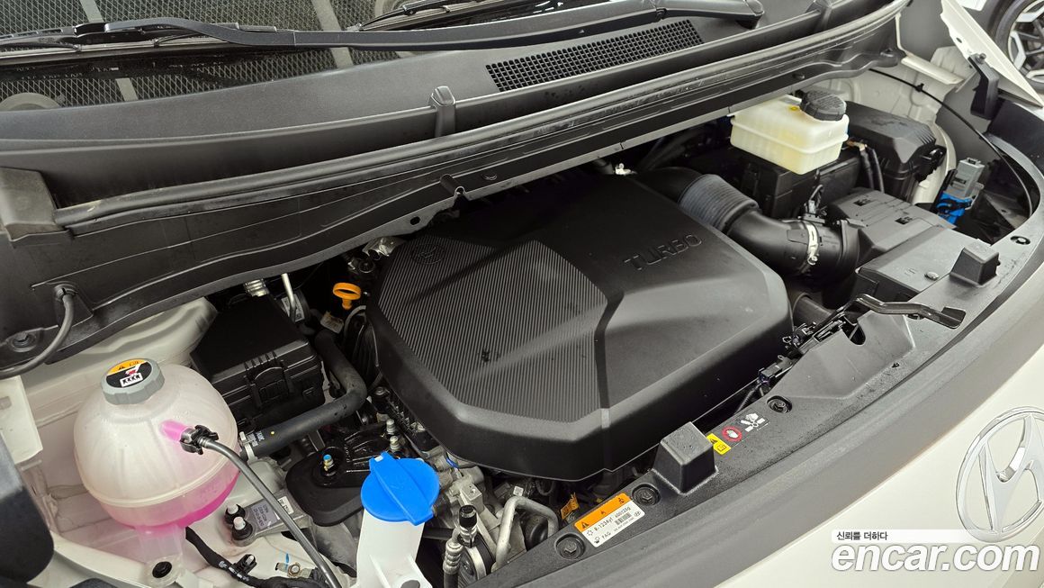 Hyundai Staria 2024