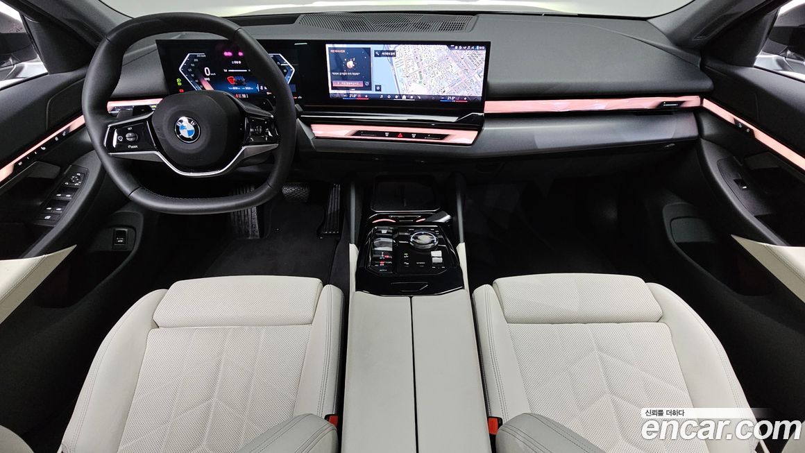 BMW 5-Series 2025