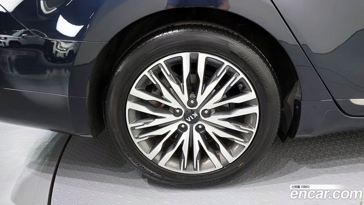Kia K7 2020