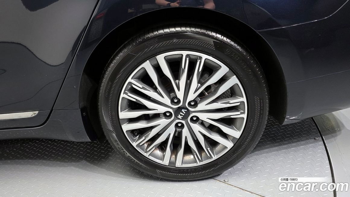 Kia K7 2020