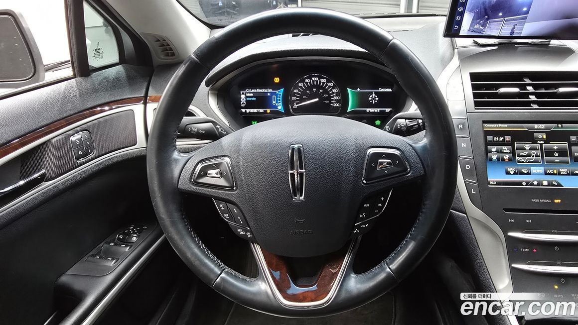Lincoln MKZ 2016