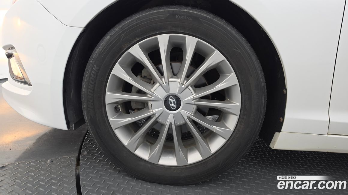 Hyundai Sonata 2015
