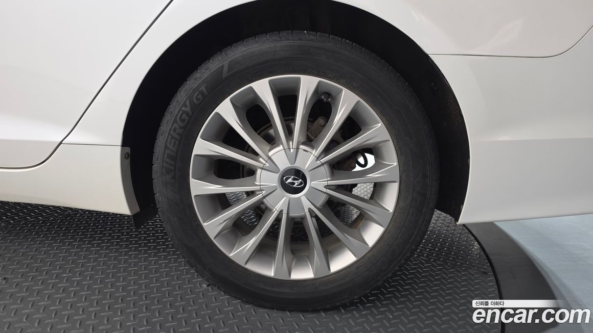 Hyundai Sonata 2015