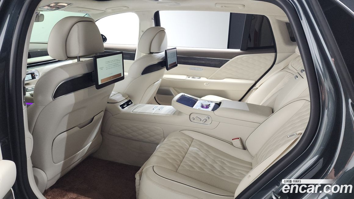 Genesis G90 2023