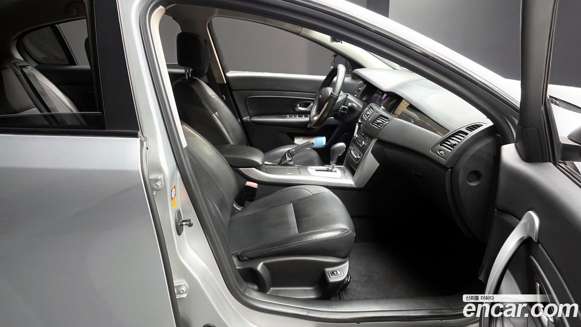 Renault-KoreaSamsung SM5  2013