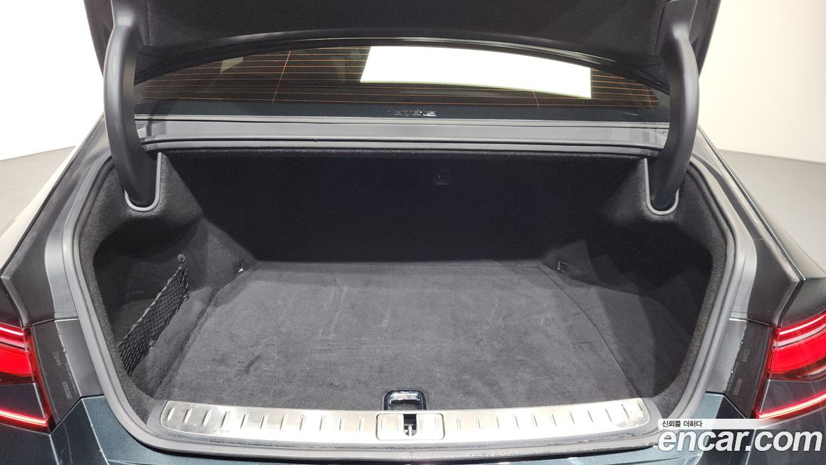 Genesis G90 2023