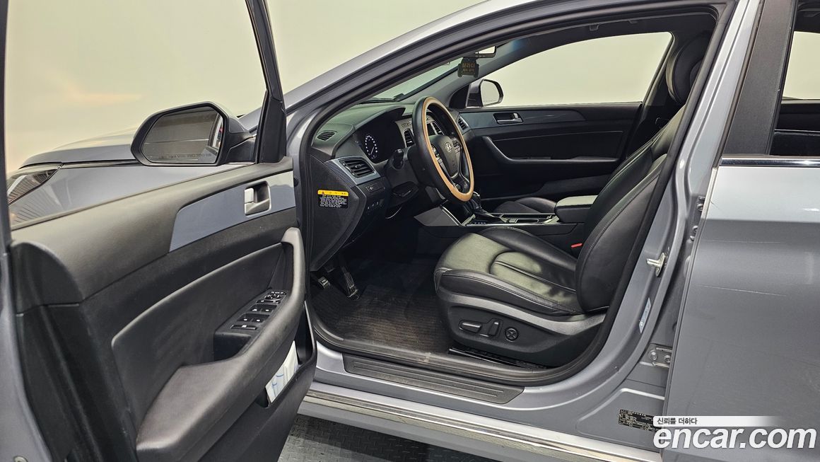 Hyundai Sonata 2016
