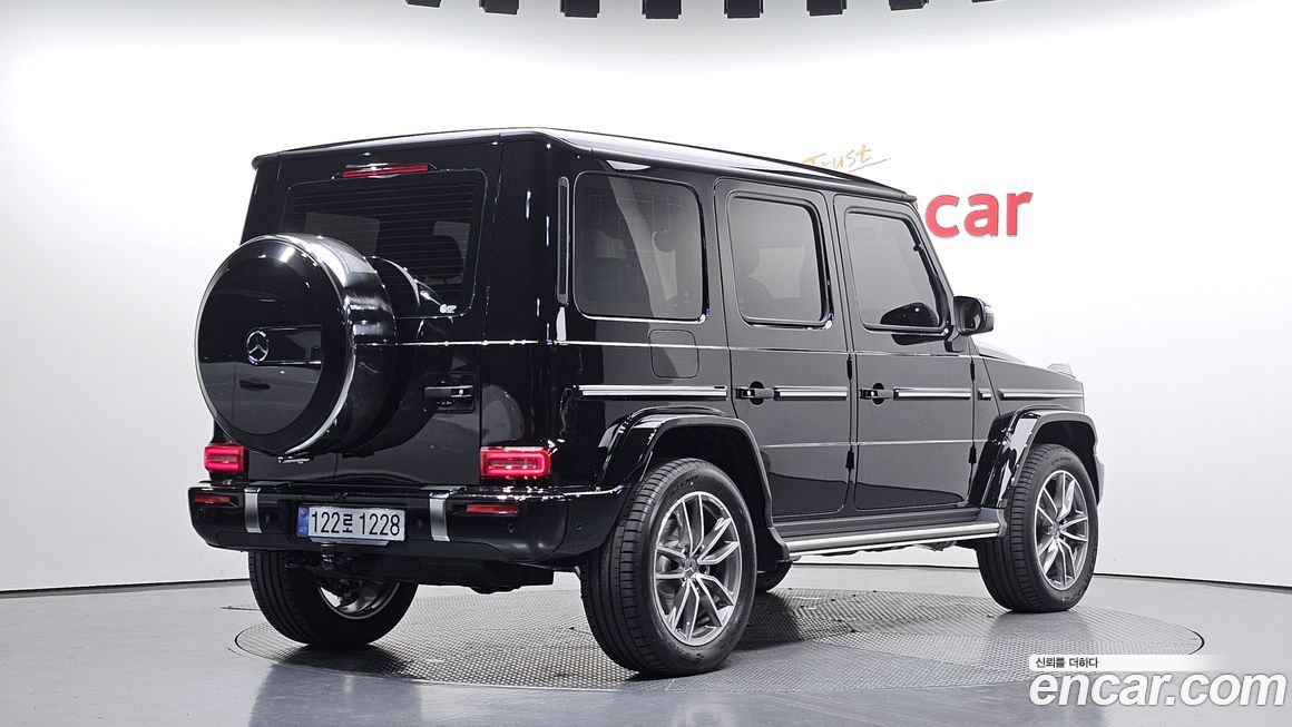 Mercedes-Benz G-Class 2026