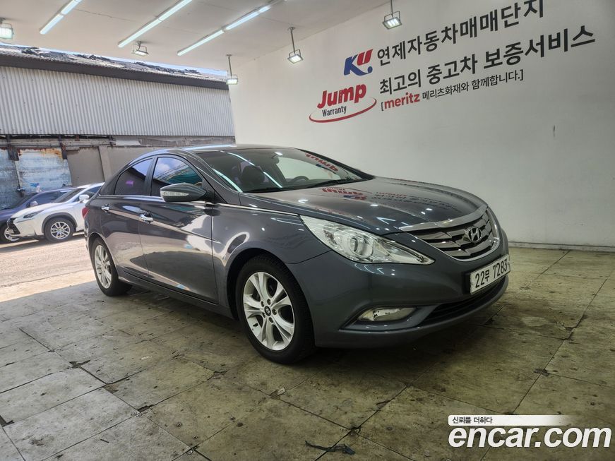 Hyundai Sonata 2011