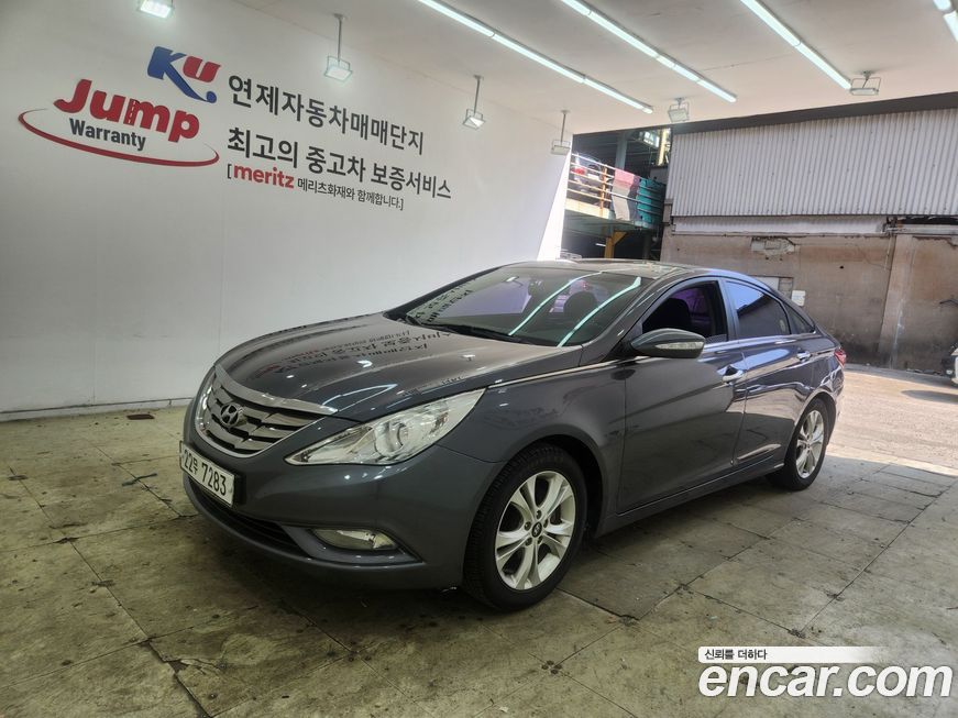 Hyundai Sonata 2011