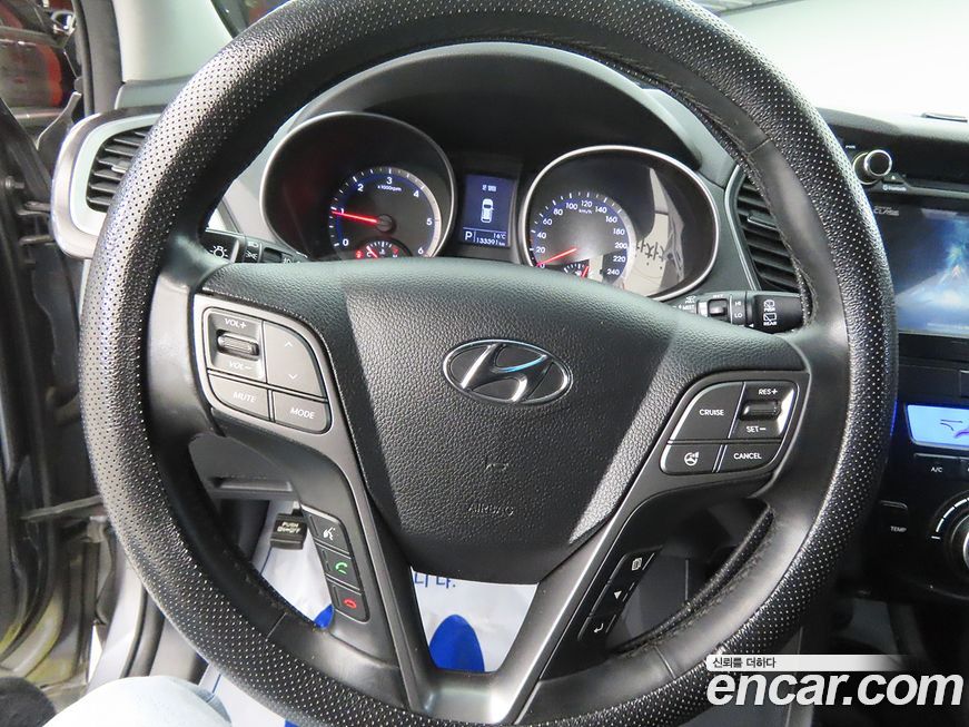 Hyundai Santafe 2015
