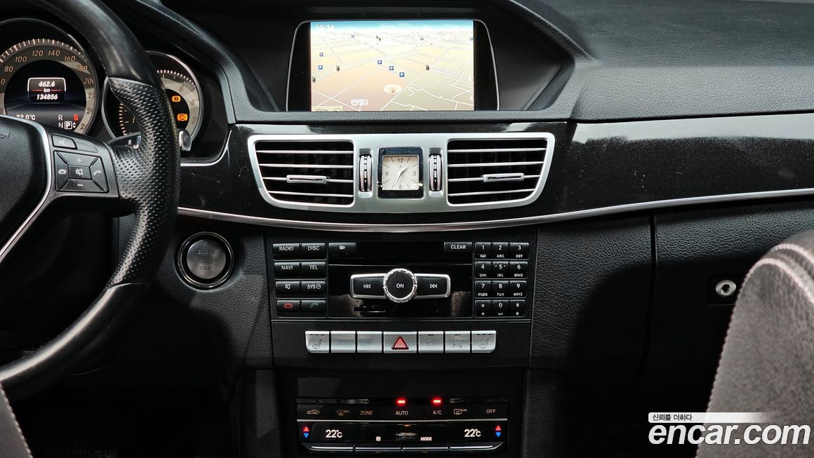 Mercedes-Benz E-Class 2015