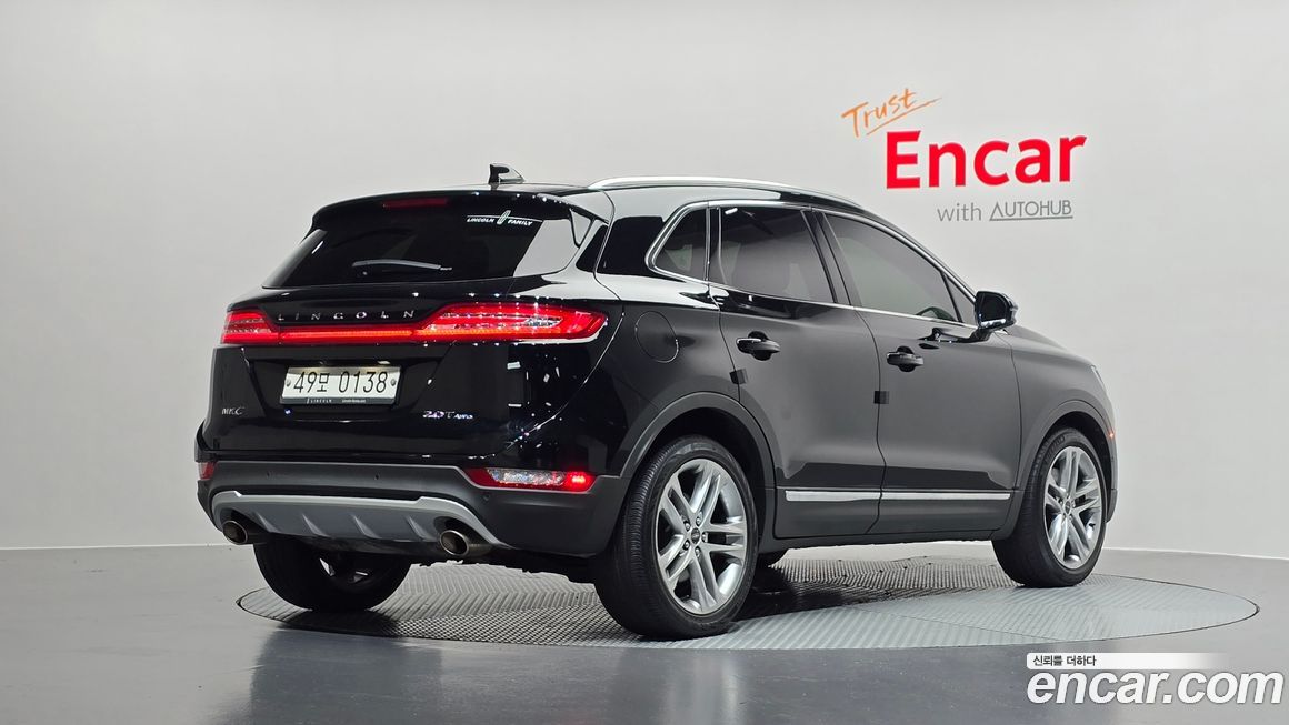 Lincoln MKC 2017