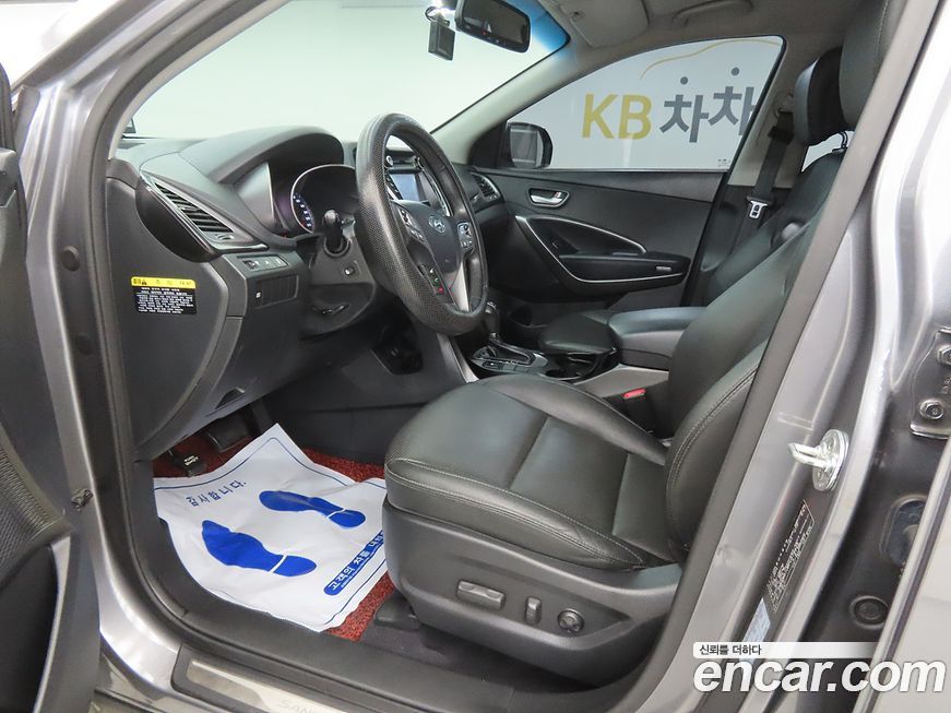 Hyundai Santafe 2015