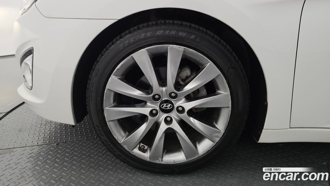 Hyundai i40 2012