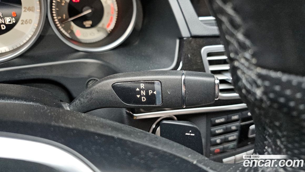 Mercedes-Benz E-Class 2015