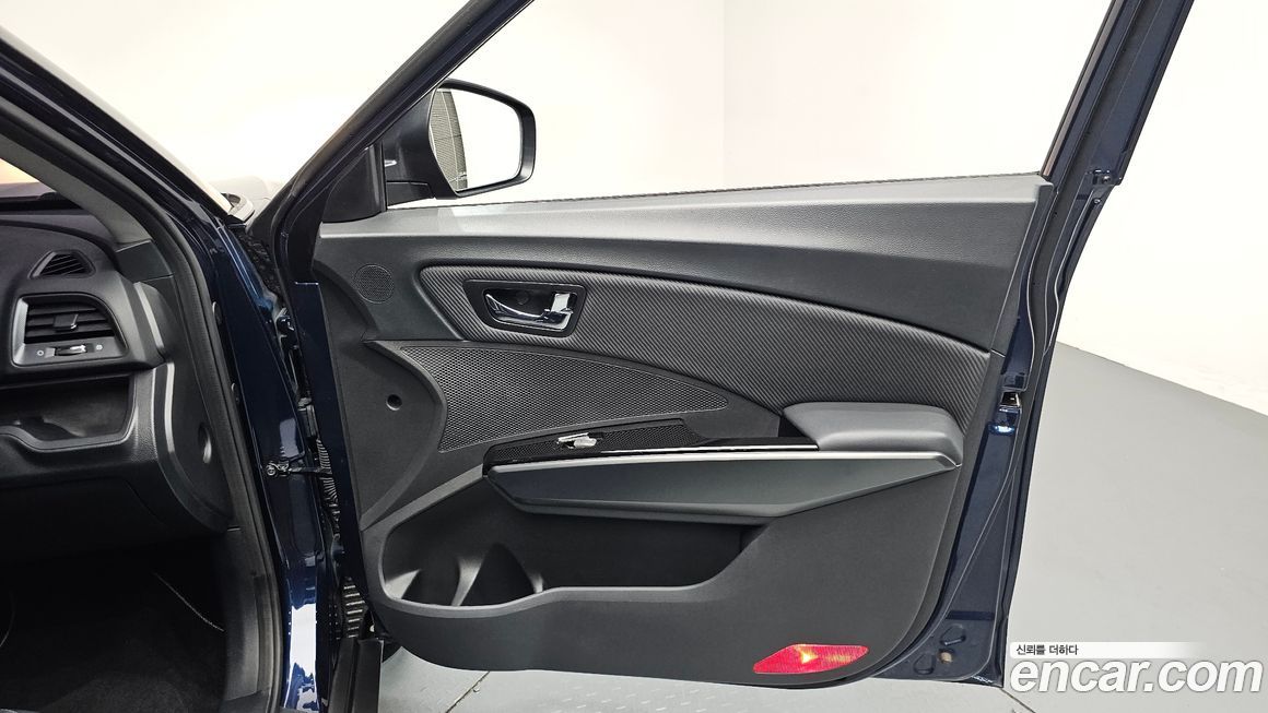 KG_Mobility_Ssangyong TIBOLI 2017