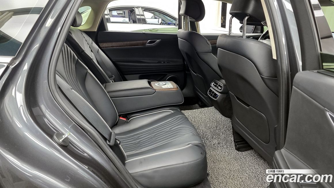 Genesis G80 2021