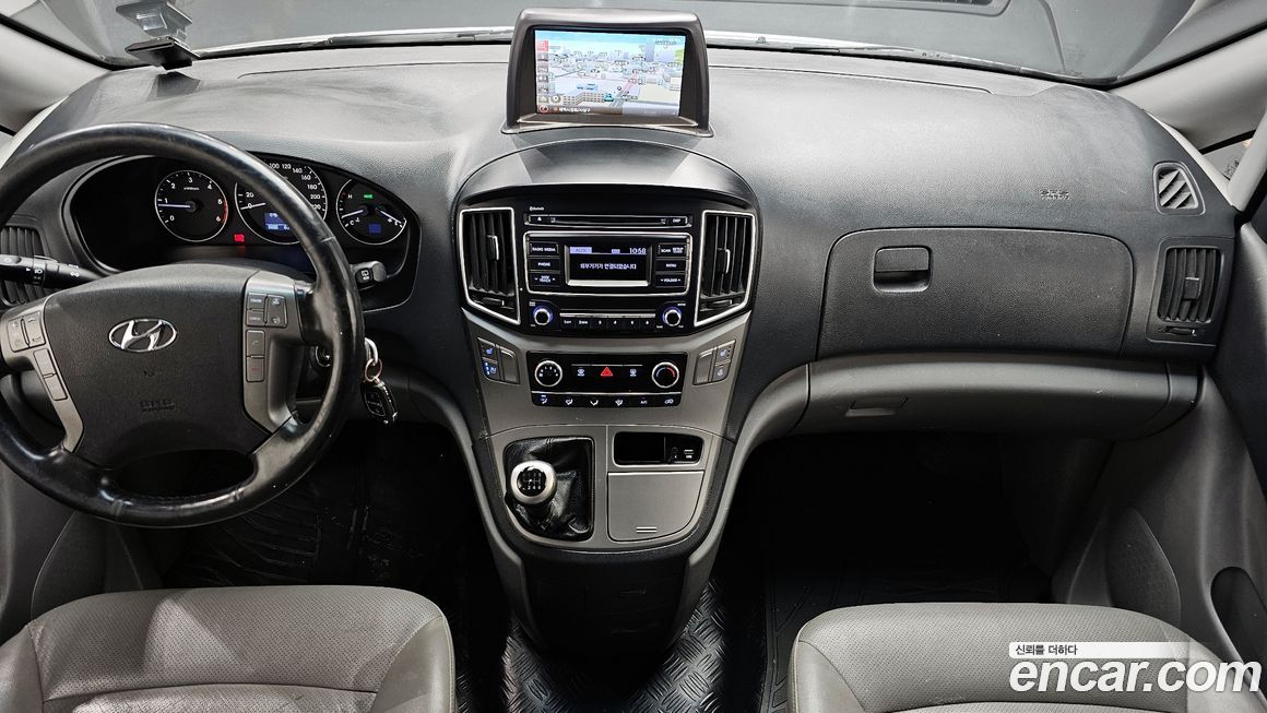 Hyundai Starex 2018