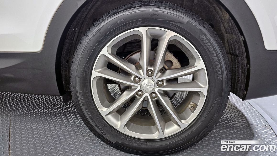 Hyundai Santafe 2016