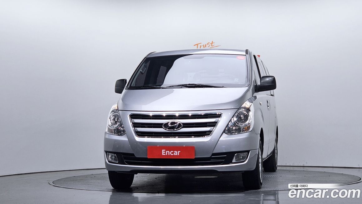 Hyundai Starex 2018