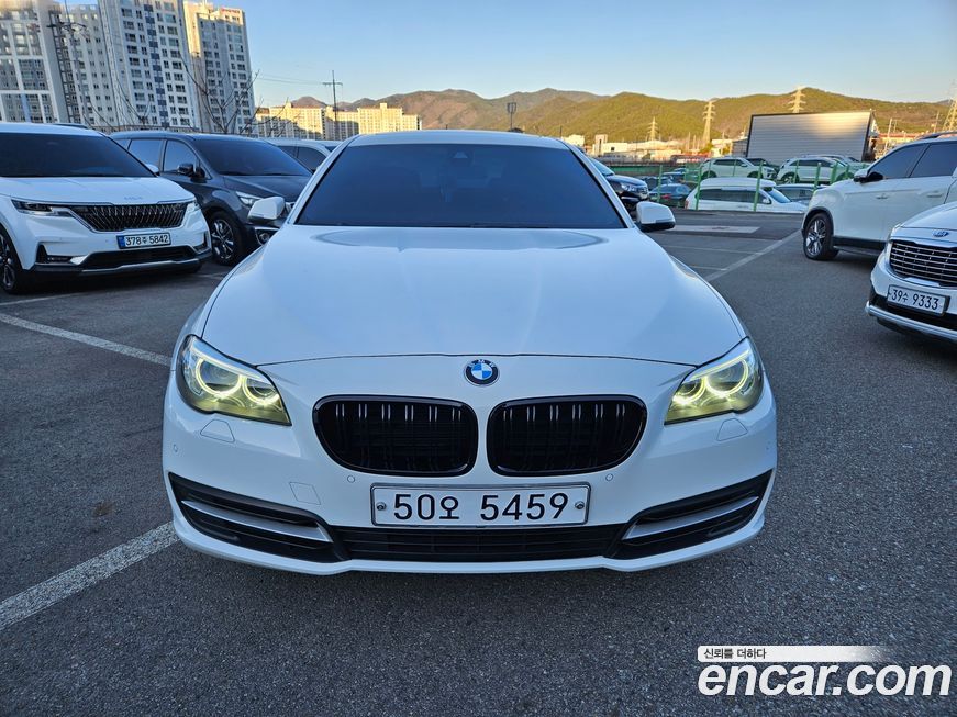 BMW 5-Series 2015