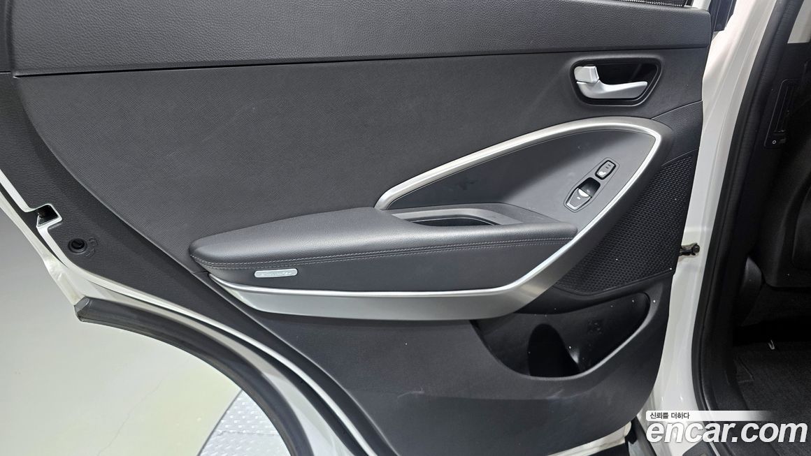 Hyundai Santafe 2015