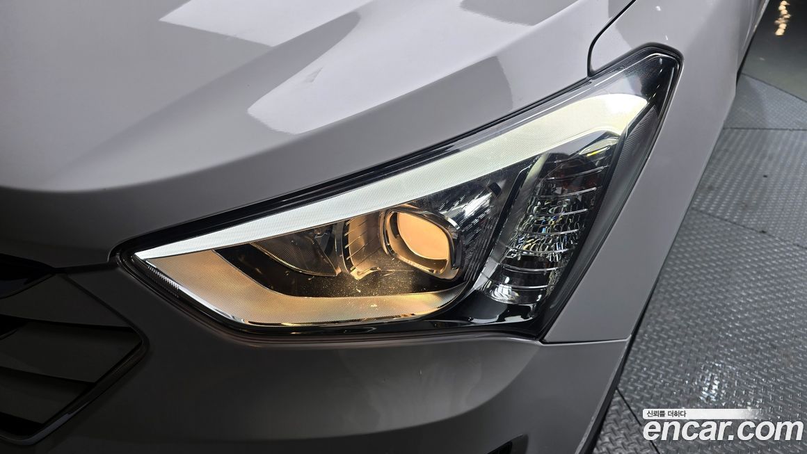 Hyundai Santafe 2015