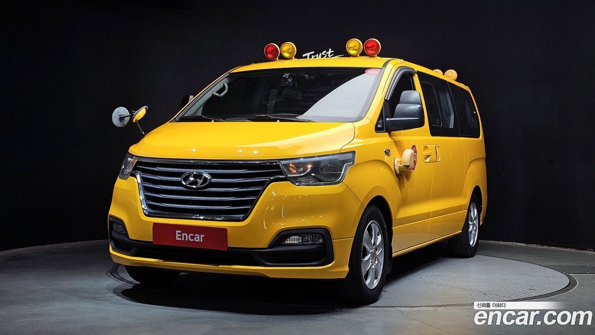Hyundai Starex 2019