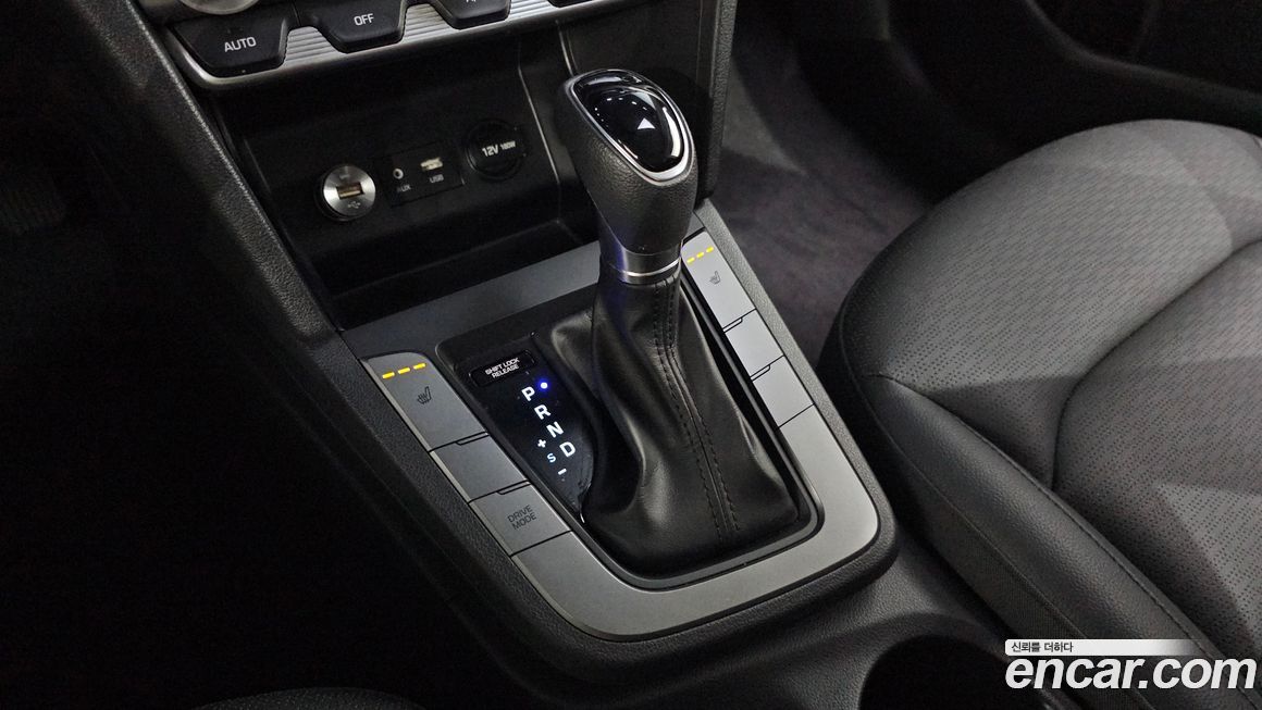 Hyundai AVANTE 2020