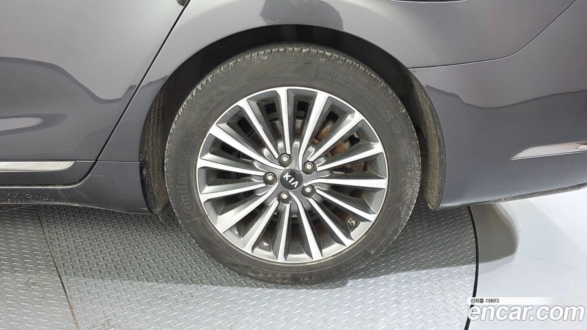 Kia K7 2017