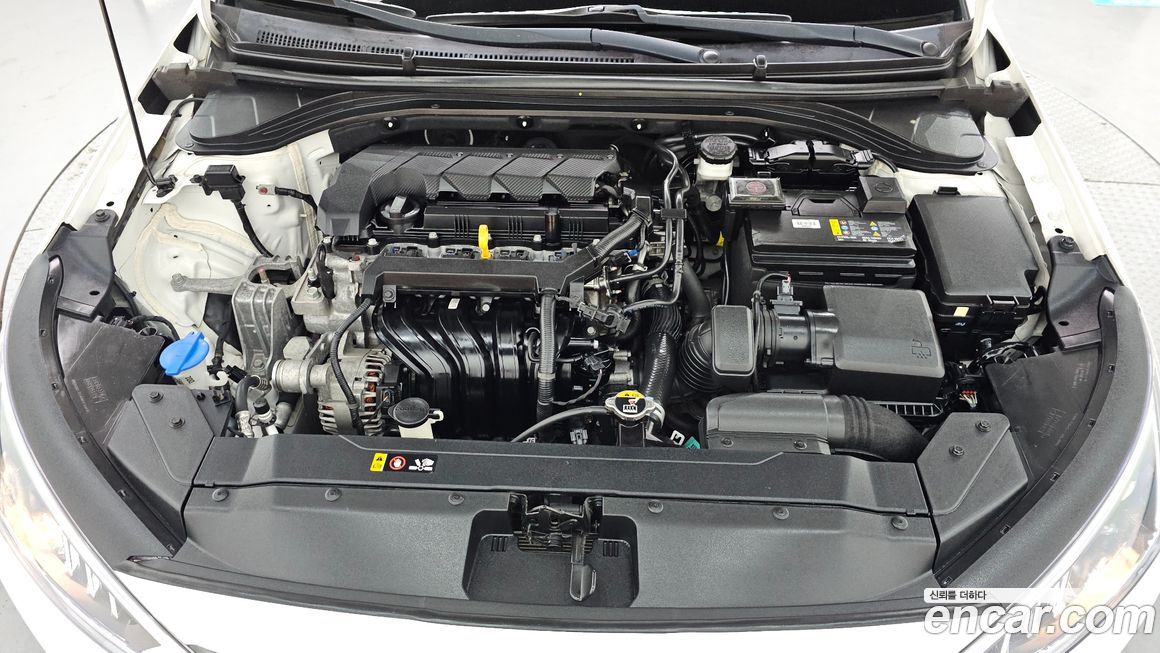 Hyundai AVANTE 2020