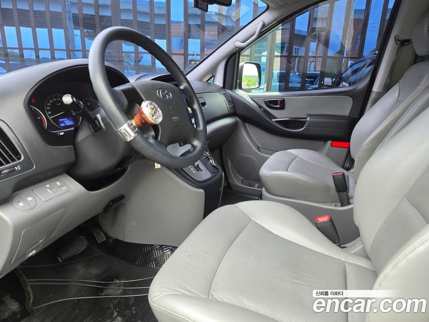 Hyundai Starex 2019