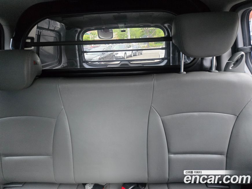 Hyundai Starex 2019