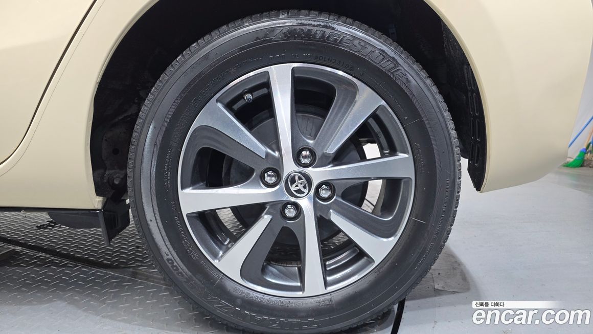 Toyota Prius 2019