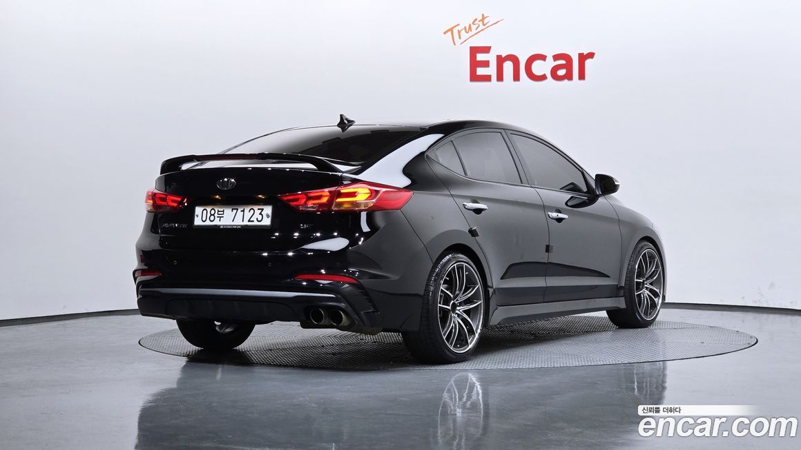 Hyundai AVANTE 2018