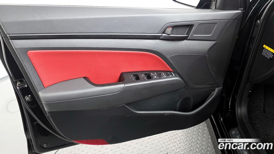 Hyundai AVANTE 2018