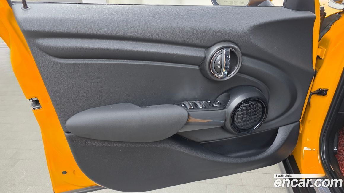 Mini Cooper 2018