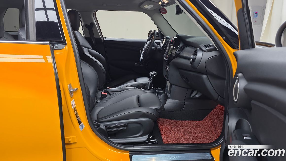 Mini Cooper 2018