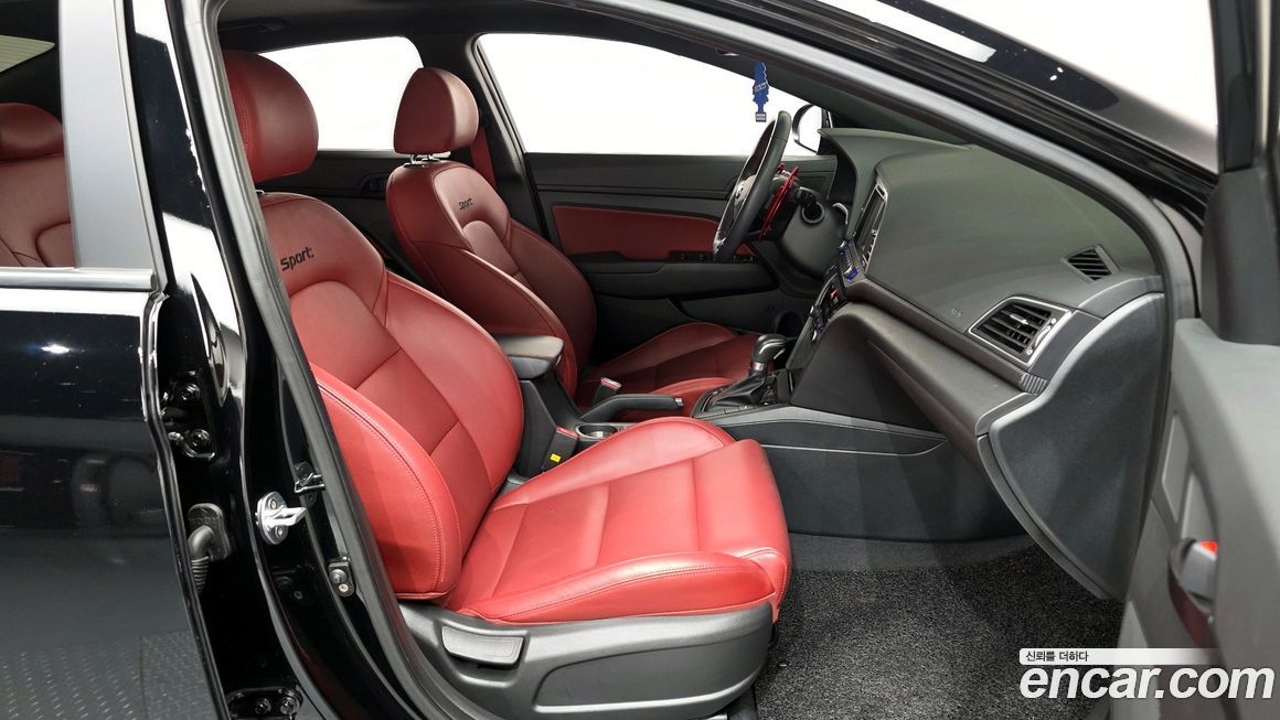 Hyundai AVANTE 2018