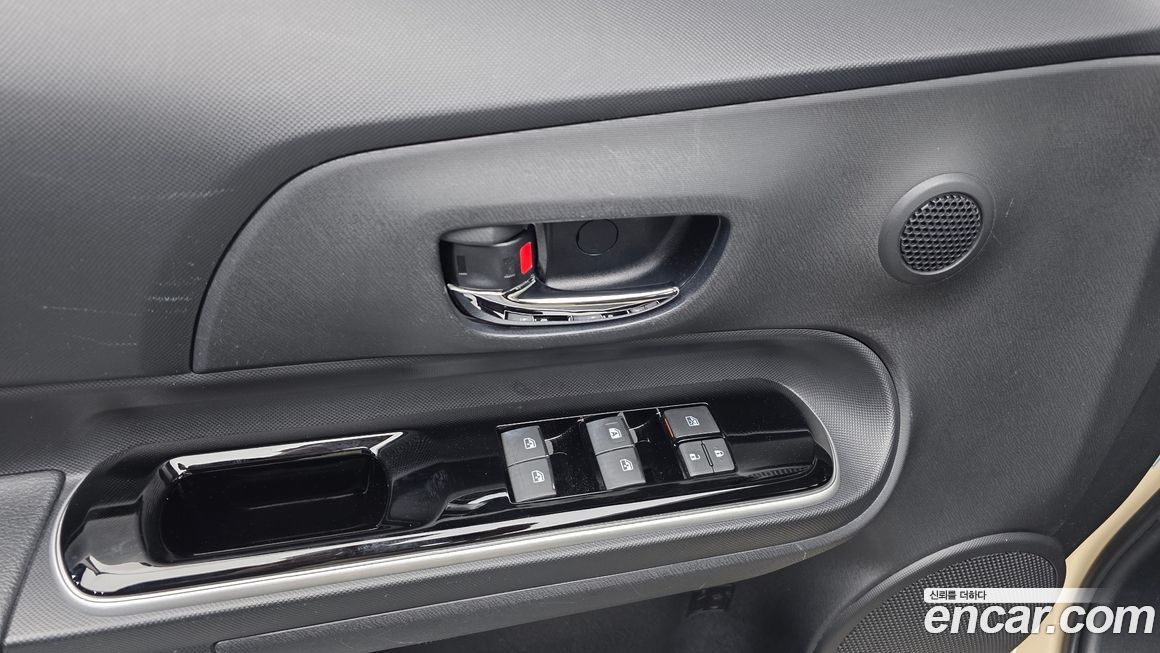 Toyota Prius 2019