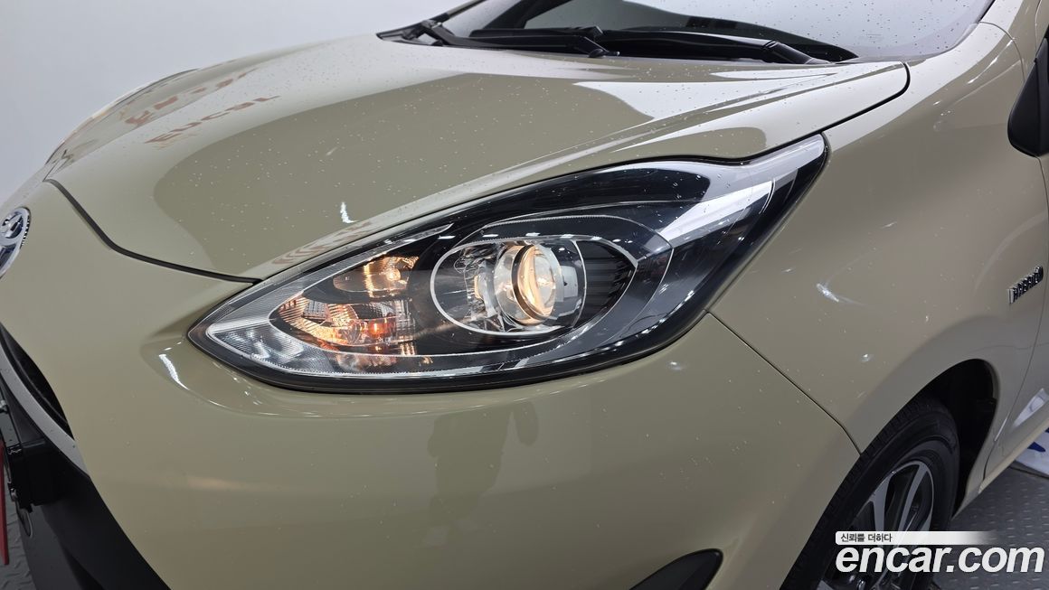 Toyota Prius 2019