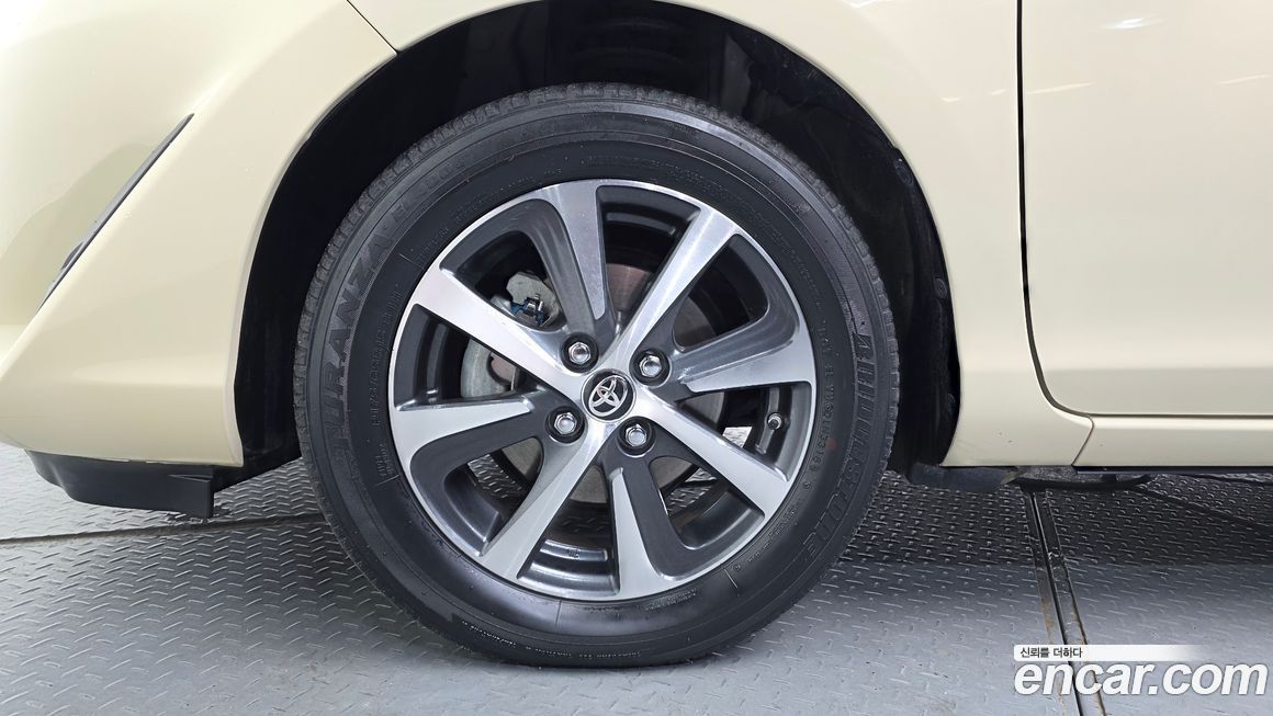 Toyota Prius 2019