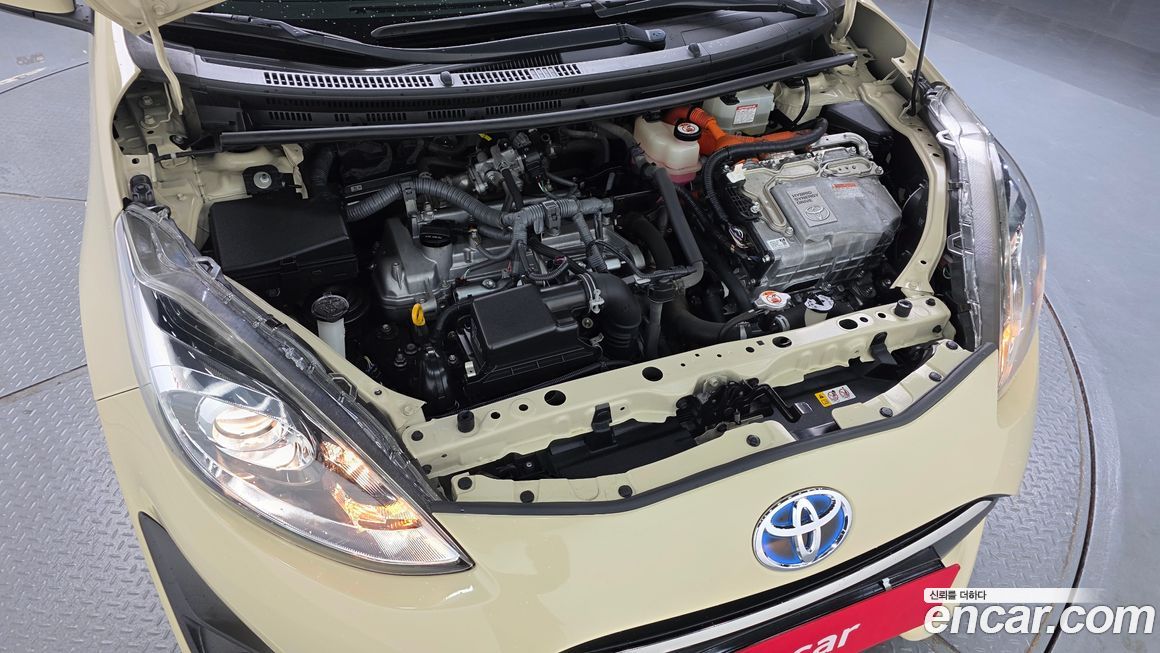 Toyota Prius 2019