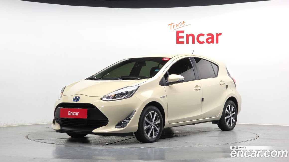 Toyota Prius 2019