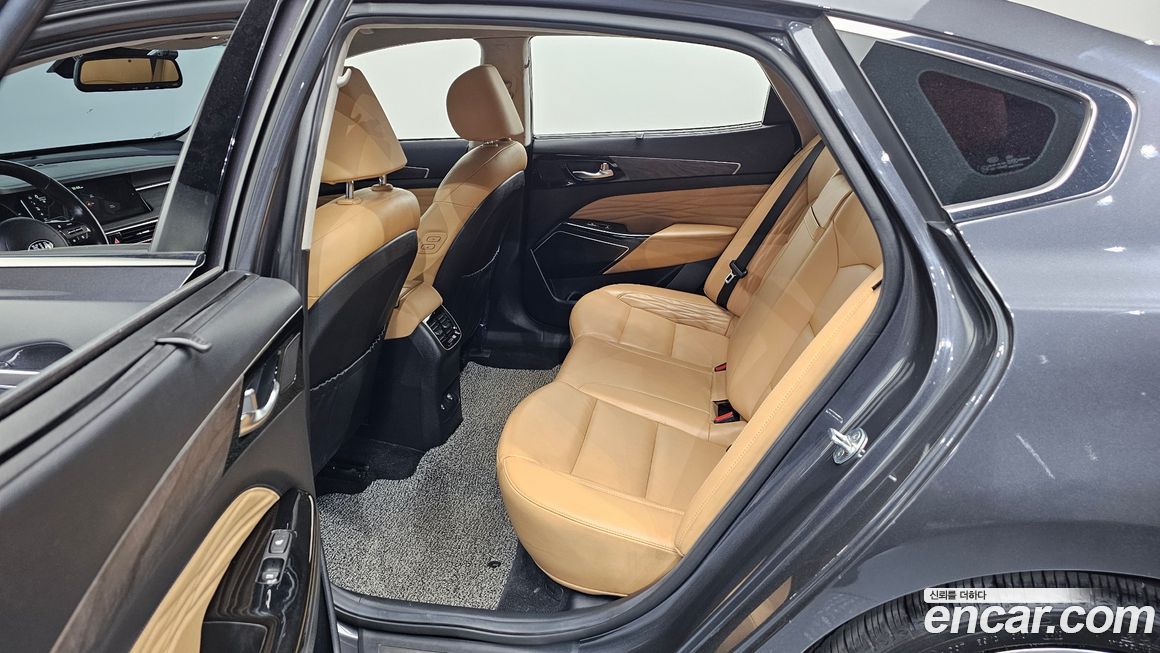 Kia K7 2020