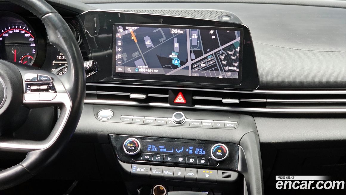 Hyundai AVANTE 2021
