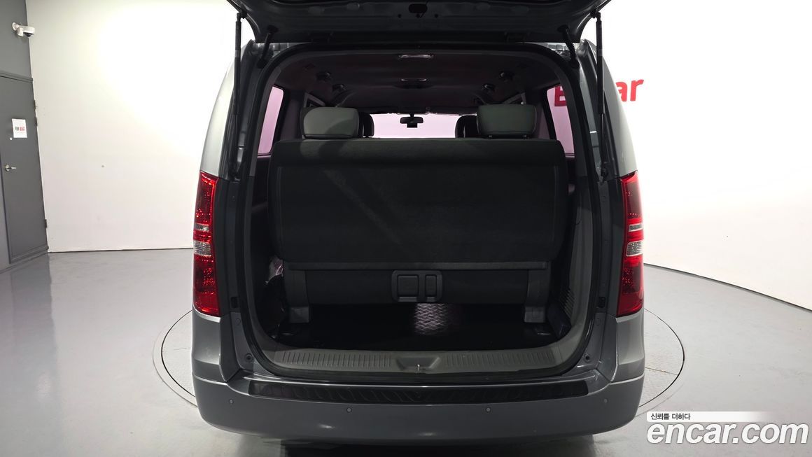 Hyundai Starex 2017