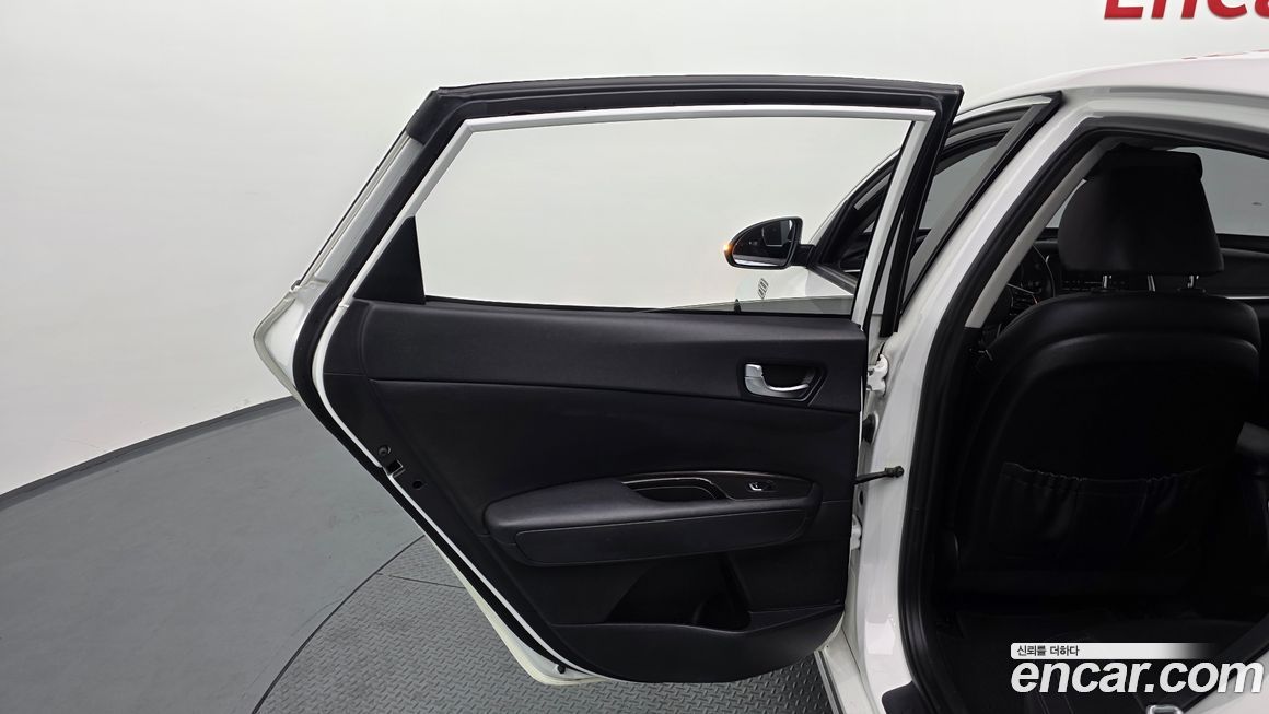 Kia K5 2019