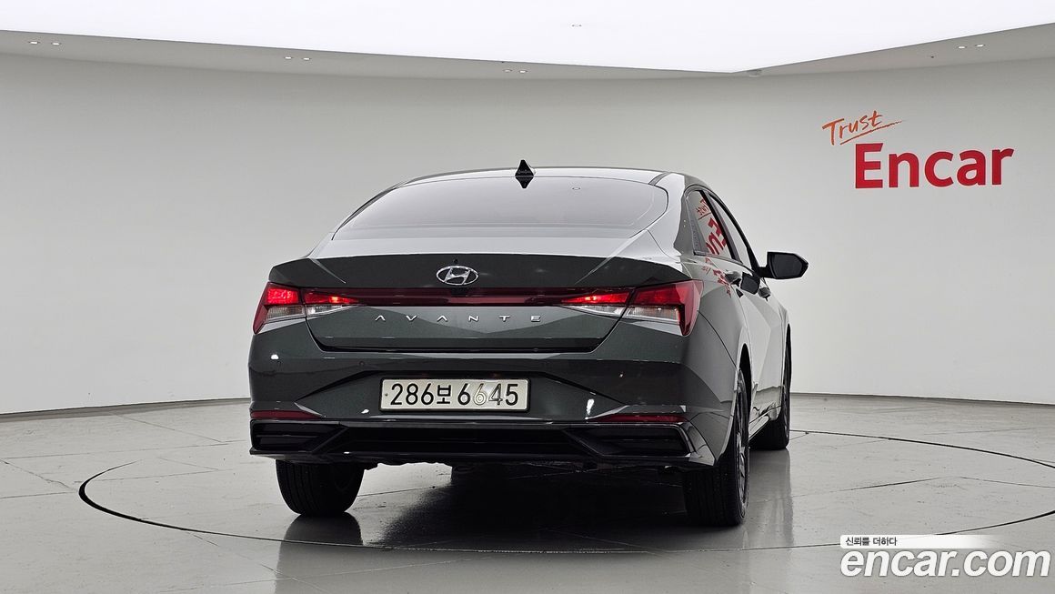 Hyundai AVANTE 2023